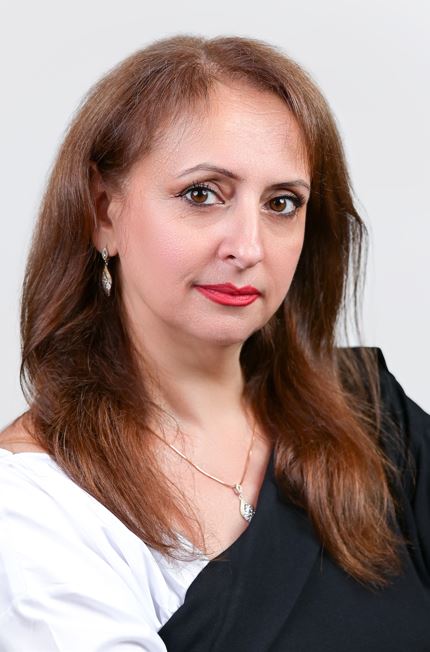 Дзесова Марина  Владимировна.